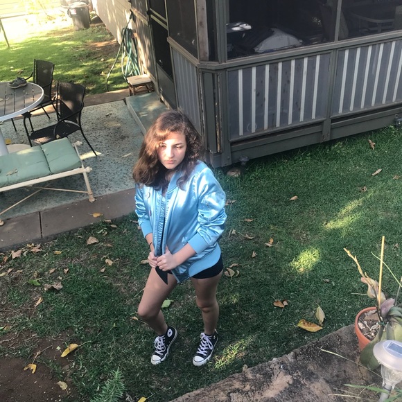 Blue bomber - Picture 6 of 8